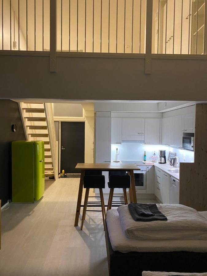 Rosmariini Apartment ยารเว็นบา ภายนอก รูปภาพ