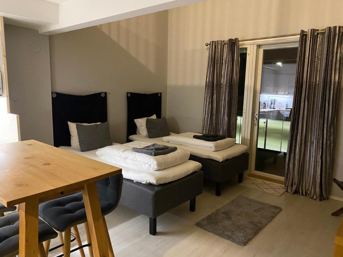 Rosmariini Apartment ยารเว็นบา ภายนอก รูปภาพ